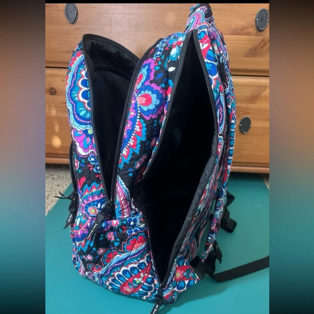 Vera Bradley Haymarket Paisley Black Floral LG Essential Laptop Backpack - Picture 11 of 11